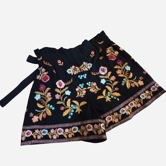 Zara Womens XS Embroidered Mini Skort Wrap Tapestry Floral Boho Hippie Festival - Picture 6 of 7
